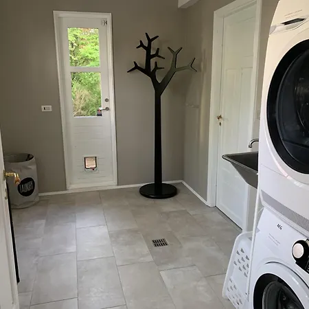 Holiday home Great 8 Person House Free Use Of Car!
